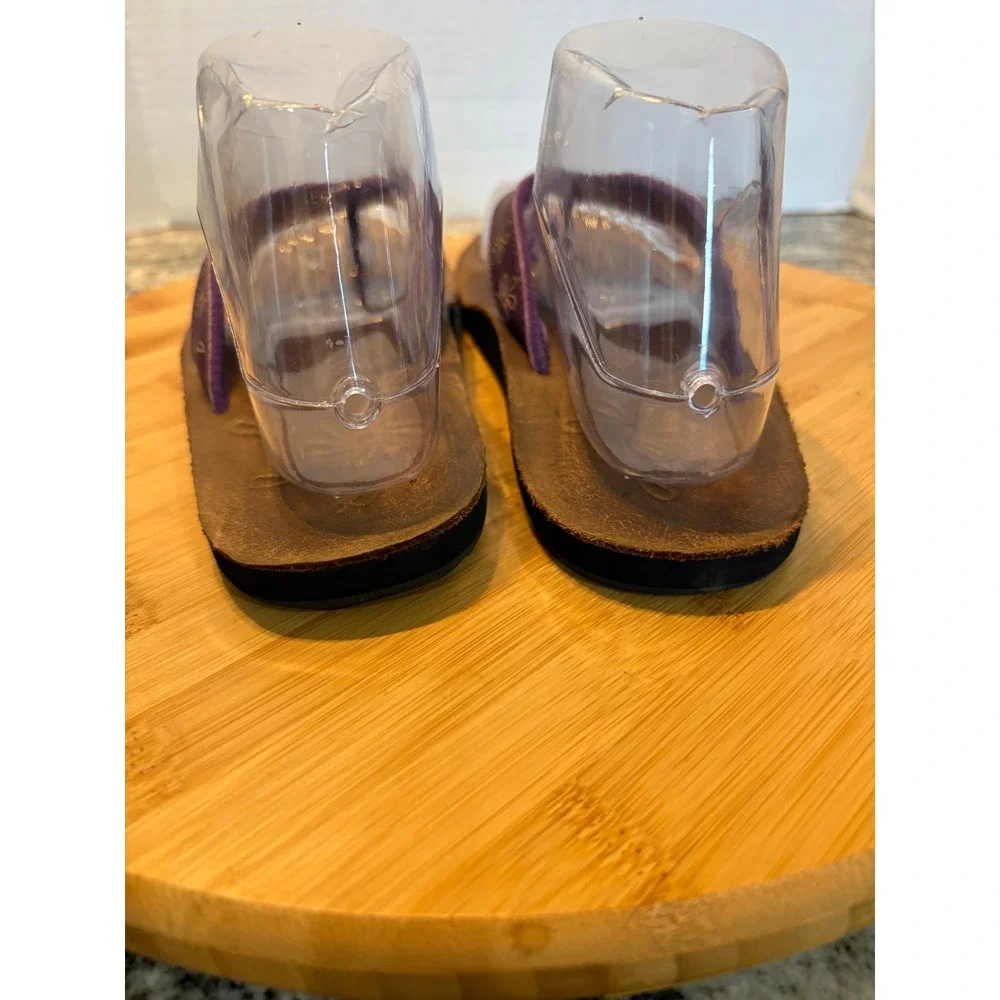 Keen Waimea Purple Leather Floral Embroidered Flip Flop Sandals Womens 8 1004660